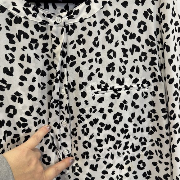 NYDJ Animal Print Sheer Top Black & White EUC - Picture 3 of 10